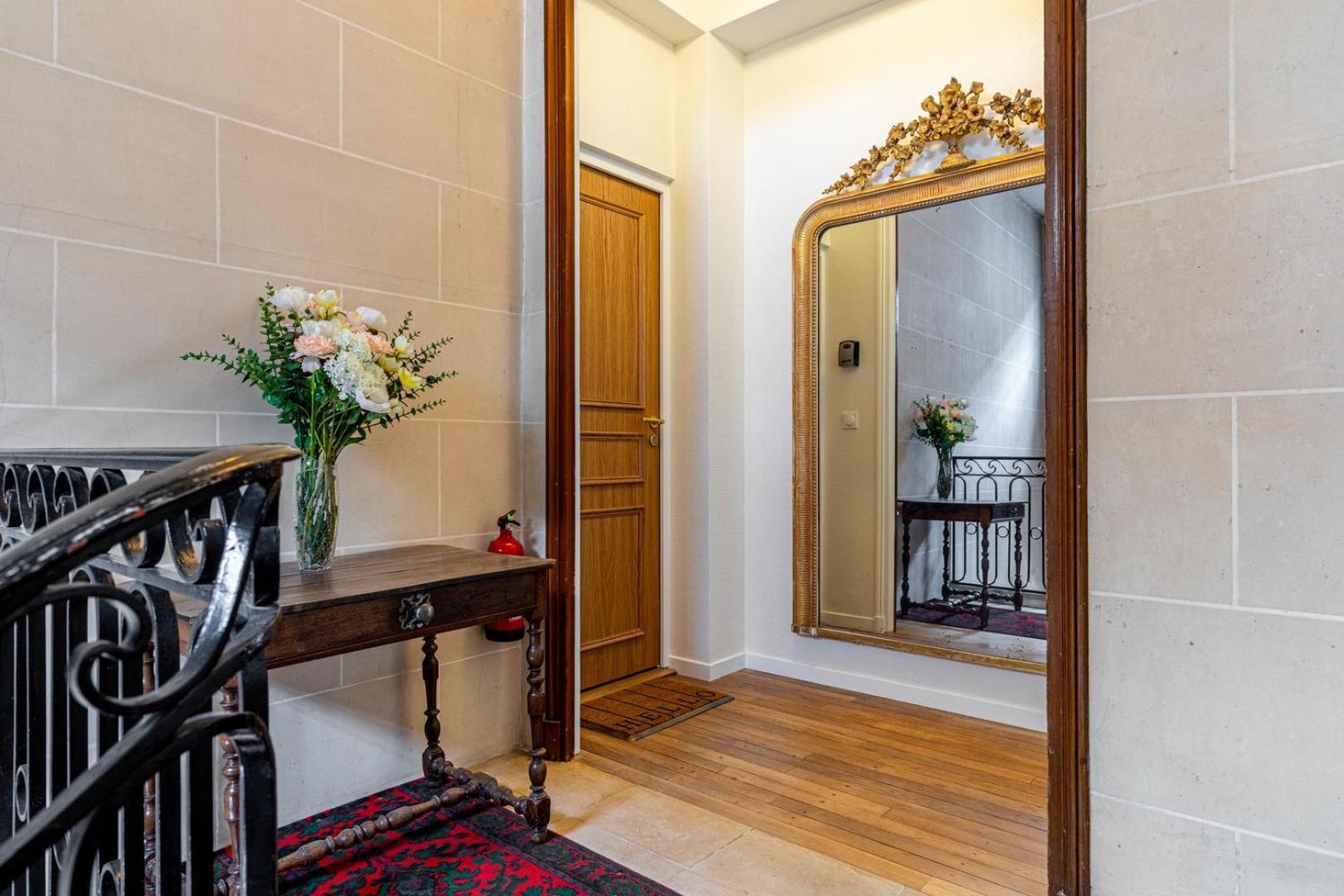 Guestready - Apt Moderne - Direct Champs Elysees Lägenhet Clichy Exteriör bild