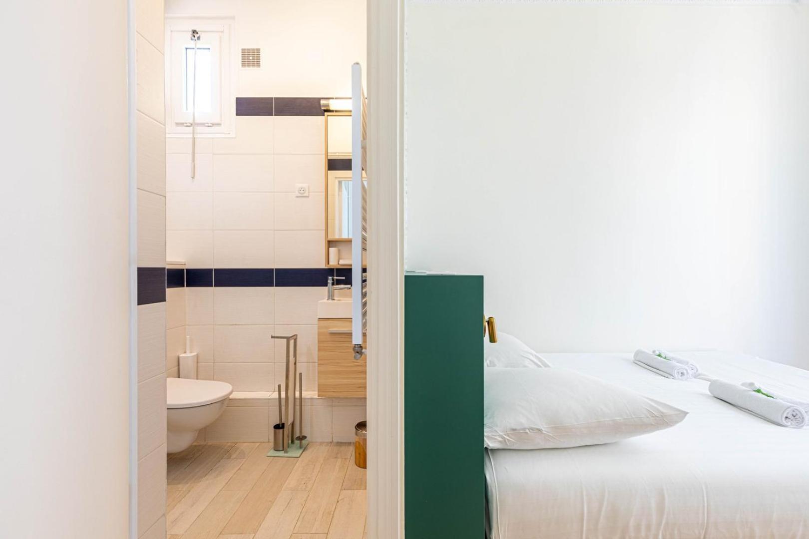 Guestready - Apt Moderne - Direct Champs Elysees Lägenhet Clichy Exteriör bild